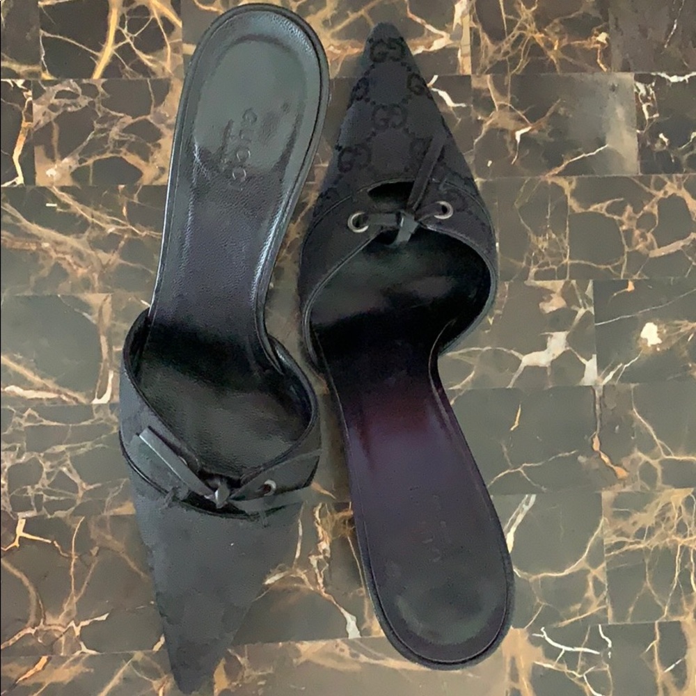 Gucci shoes